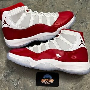Jordan 11 Retro Cherry 2022